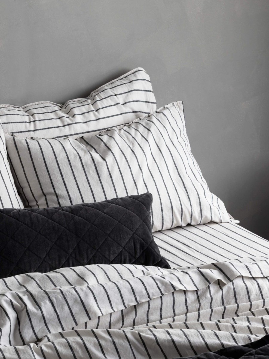 Bedroom L&M Home | Loft Graphite Linen & Cotton Pillowcases