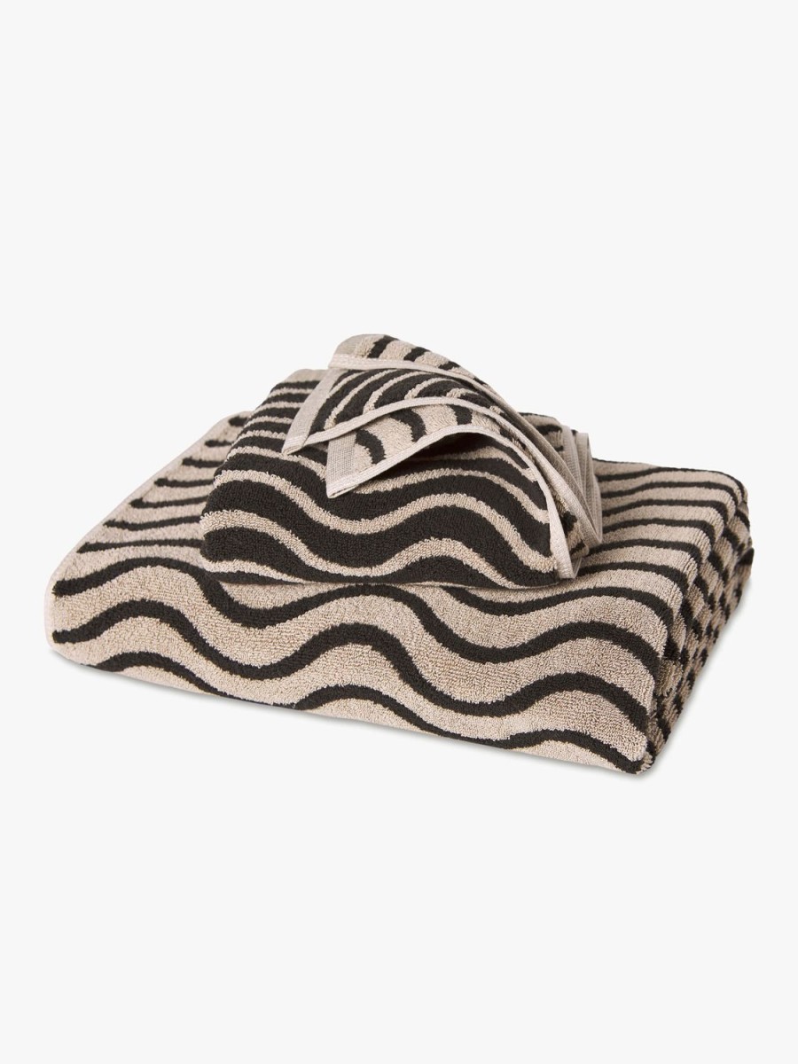 Bathroom L&M Home | Wave Noir Towels