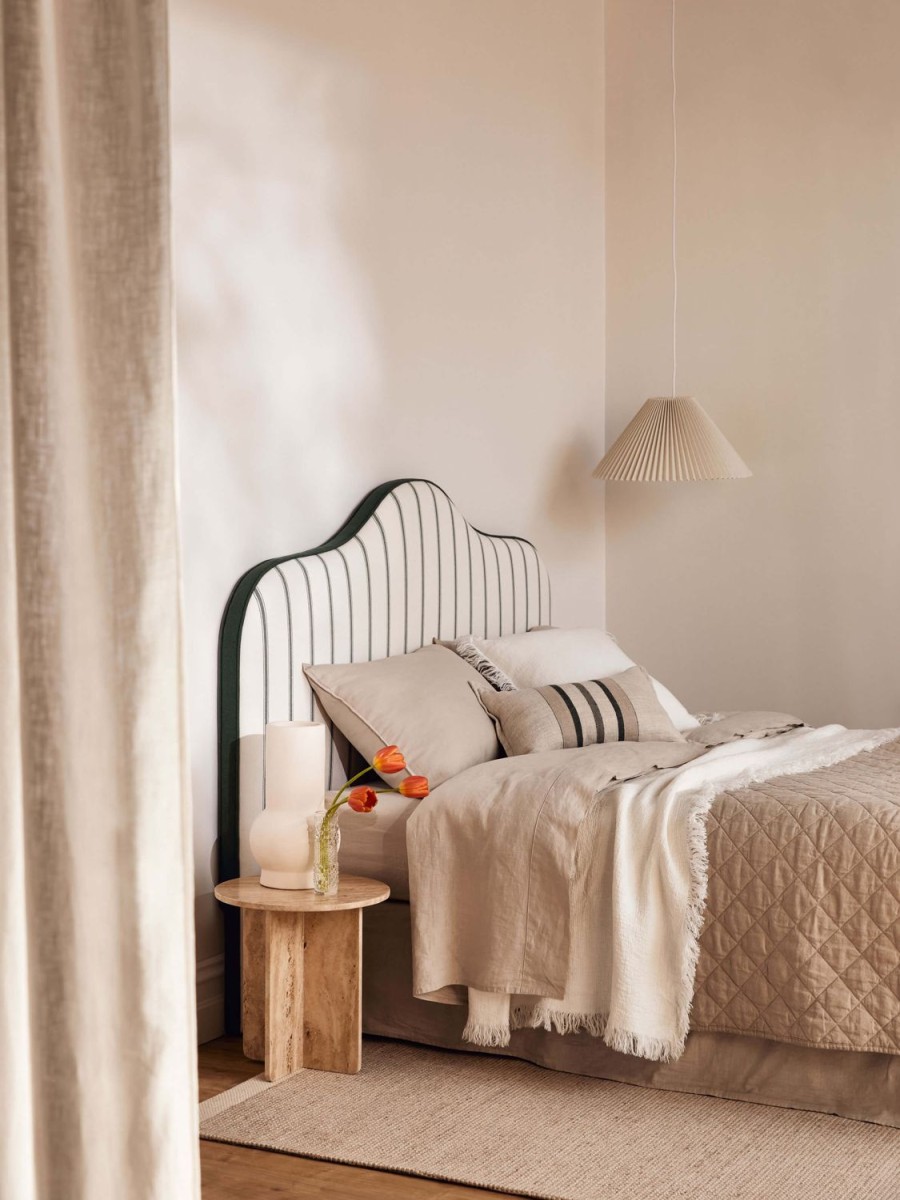 Bedroom L&M Home | Soho Oatmeal Linen & Cotton Quilt