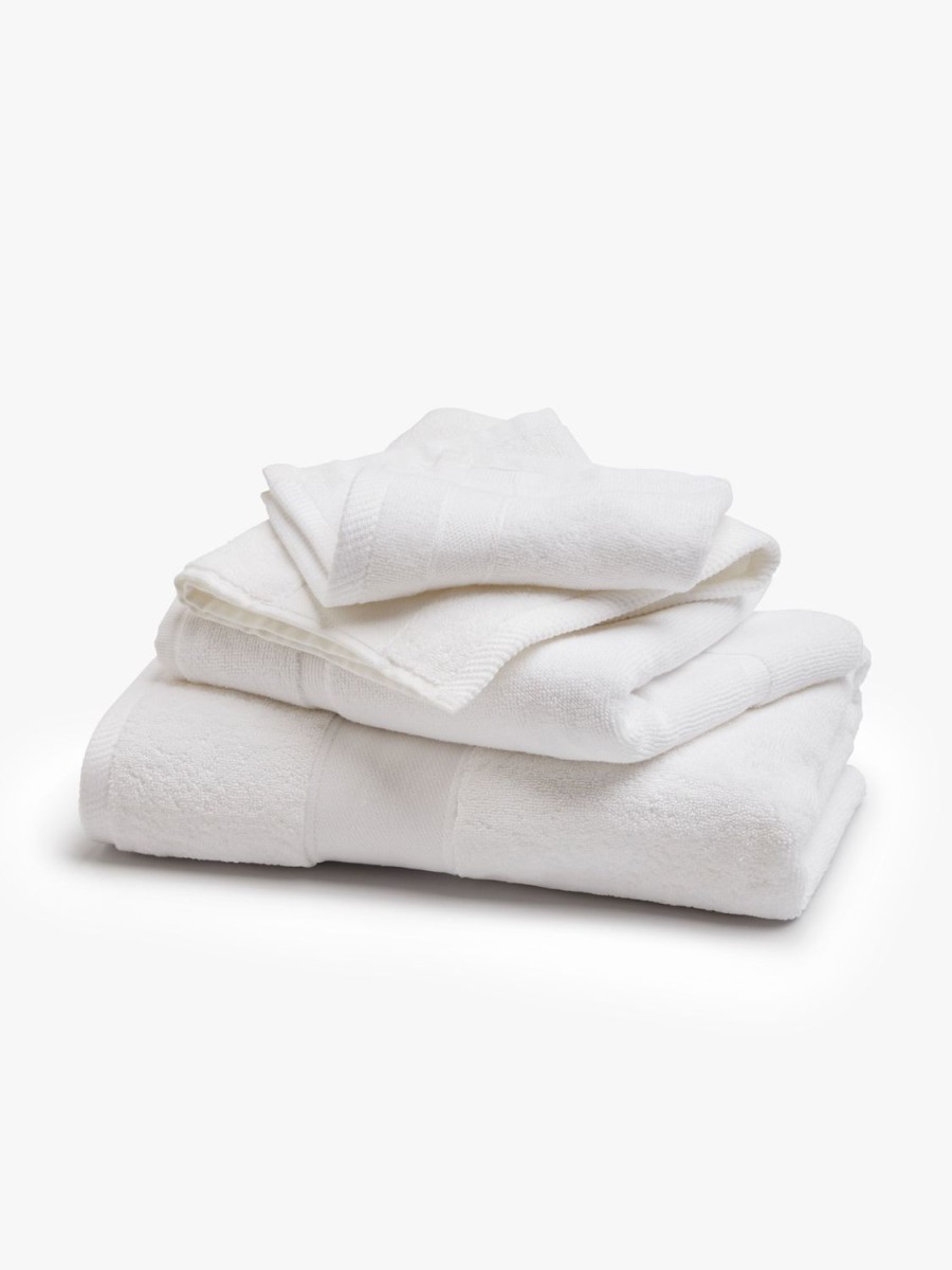 Bathroom L&M Home | Regent White Towels